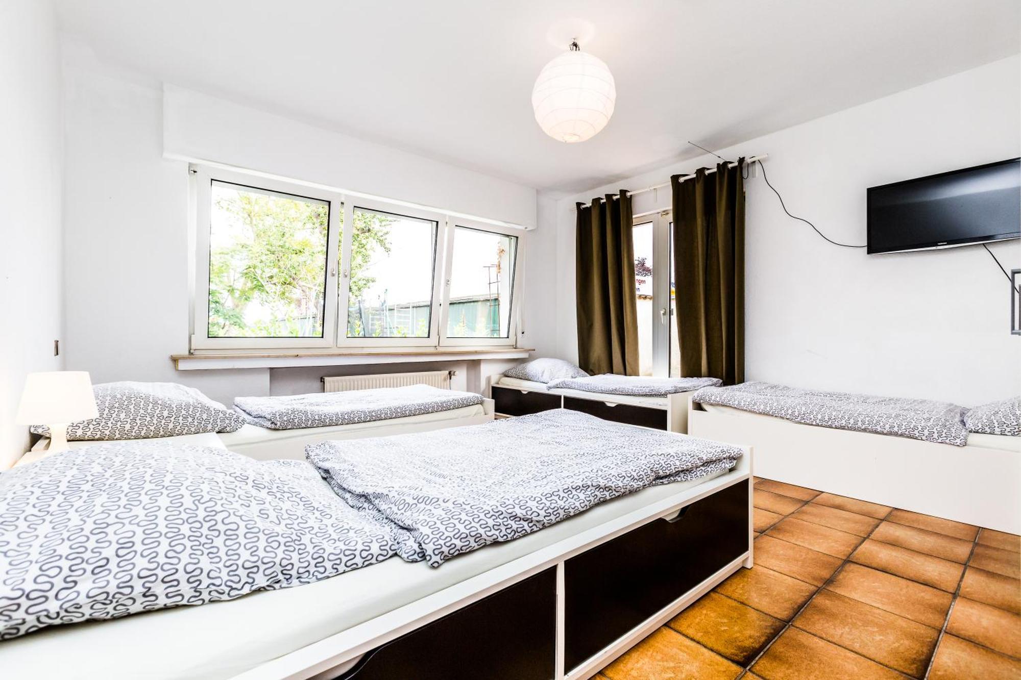 Apartment Koeln Weidenpesch Colónia Quarto foto